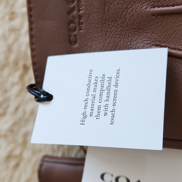 NWT Coach Men's Dark Saddle Leather Size L Tech Gloves 🤎🧤 - Picture 8 of 13